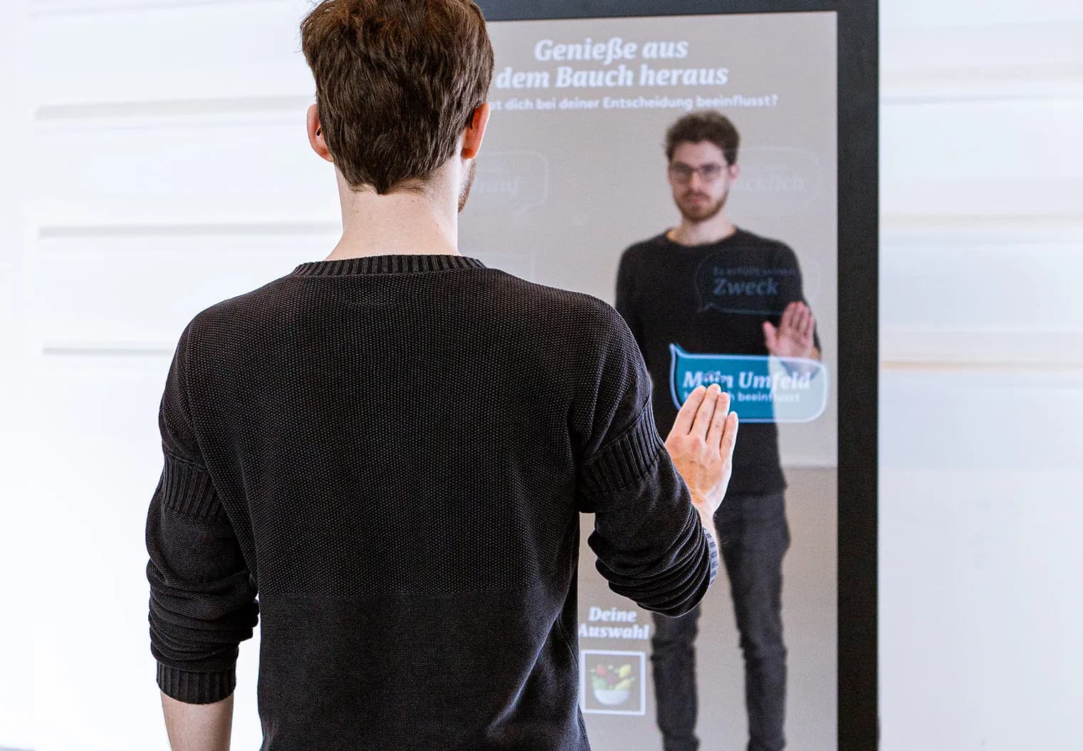 Smart Mirror Technologie als Informationsquelle für Mikroplastik Verschmutzung